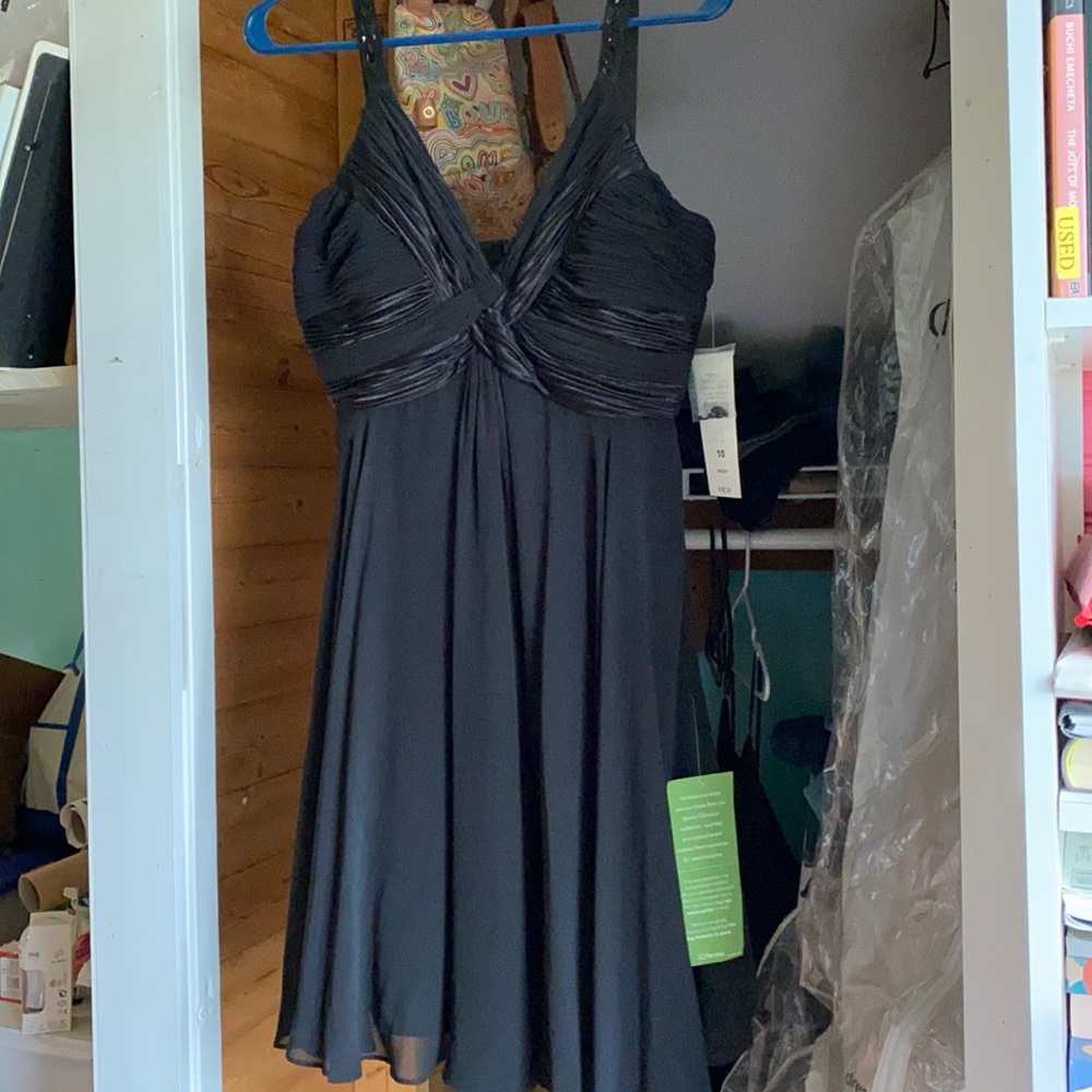 Brand new with tags! SL Fashions formal dress